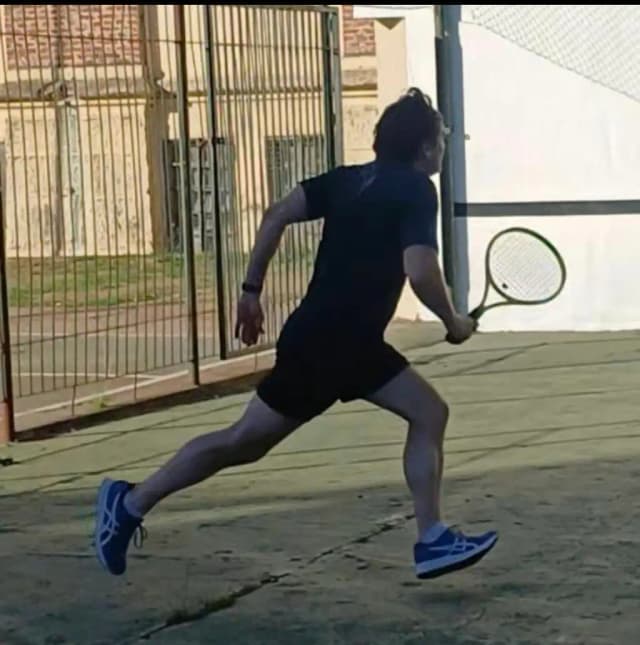 Cristian L. Feijoo